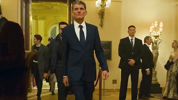 The man is a master locksmith—so amazing!