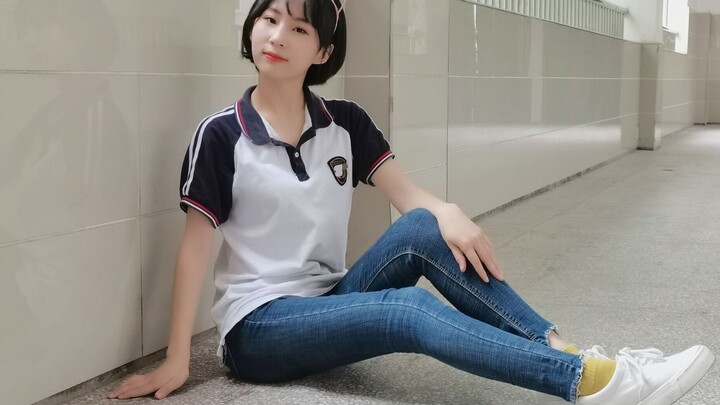 الصف الثالث الثانوي، 17 عامًا، كيف تحب ذلك - بلاكبينك