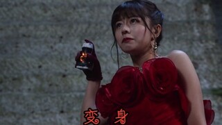 阿基蕾拉的变身好怪哦，倒回去再看一遍