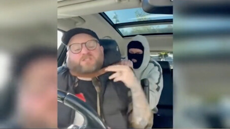 Ternyata memang teknologi yang mengubah kehidupan.