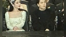 My two idols are sitting together wow ...