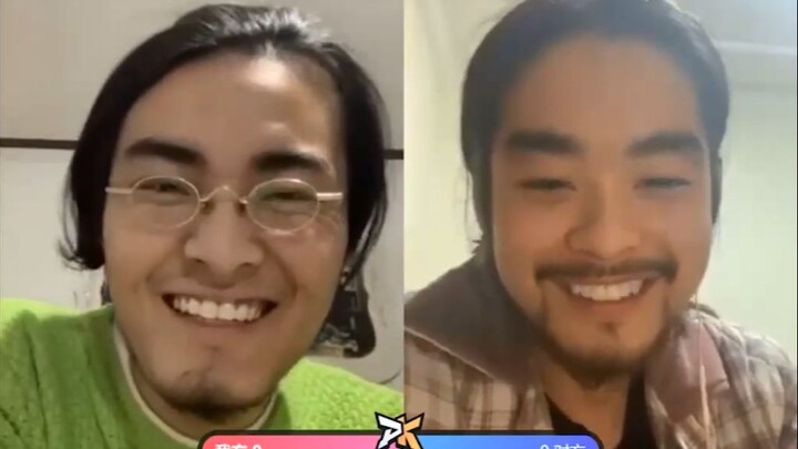 التوأم في الظلام