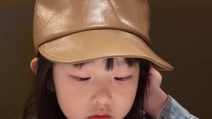 Girls are actually pretty easy to cheer up～