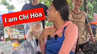 Cười bể bụng DIVA Cát Thy bắn tiếng Anh cùng Trai đẹp Indonesia mua Bánh tráng trộn