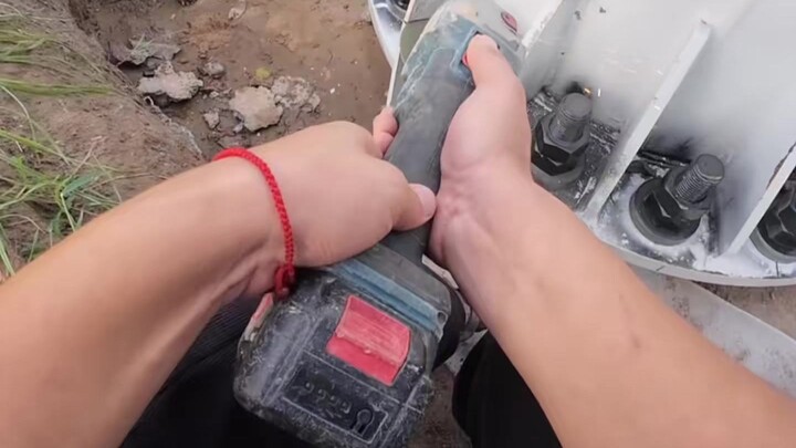 4 phút mô tả một công việc kéo dài 4 giờ