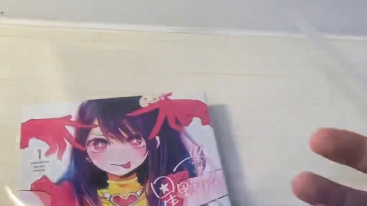 Làm thế nào để chọn bìa sách cho truyện tranh và tiểu thuyết nhẹ? Hãy đến với bìa sách sống động!