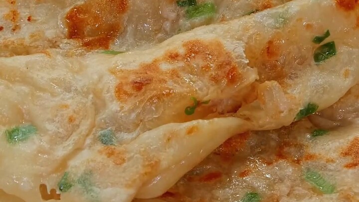 I’ve successfully recreated the Donghe meat pancakes that everyone’s been making online! The skin is