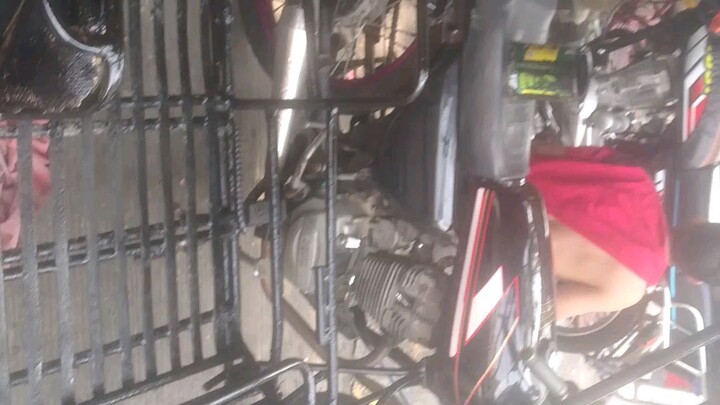 4 sale 2nd hand sidecar with motor just call my no 12345678