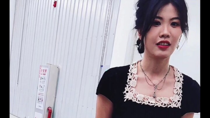 Vì Sụp Sụp mà vào, giờ lại bị thầy Mã hút hồn luôn, đẹp quá đi mất!