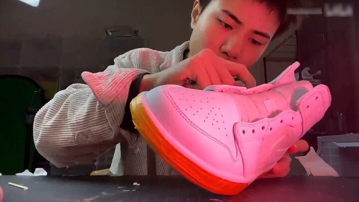 It took three days! Create your own dream linkage sneakers! Kujo Xu Lun Ajo1｜Jojo’s wonderful sneake