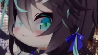 At the age of three, she performed 'Gokuraku Jodo' at the talent show!