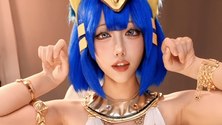 Tuyển tập chân thịt của mèo Ai Cập bị chê xấu xí