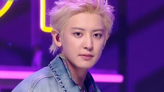 朴灿烈Solo出道曲Black Out首打歌舞台