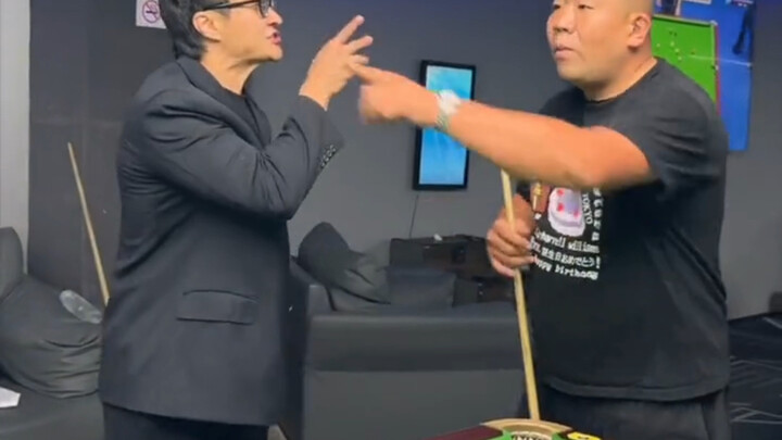 Business billiards on-site teaching
