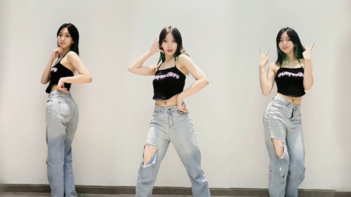17岁女大学生可以跳出美高少女感嘛？《ATTENTION》翻跳