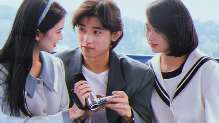 Aku dan adik perempuanku sama-sama jatuh cinta pada orang yang sama, ke mana aku harus melangkah…