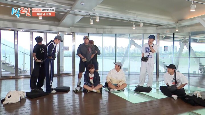 (eng cc) 1 Night 2 Days S04 - 296