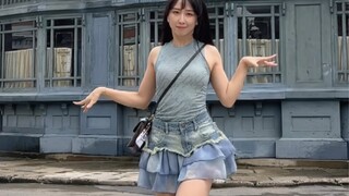 وانغ هودي يرقص التانغو على شاطئ البحر