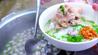 Bún Mọc Xương Ống Bên Vườn Dừa Quen Thuộc | MTQH