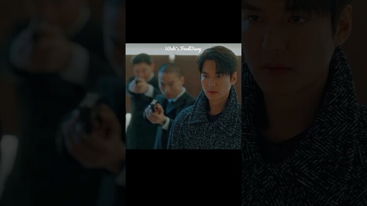 Lee-Min-Hoo fire entry & save Yeong 🔥🥵#shorts #thekingeternalmonarch #kdramashorts #koreandrama