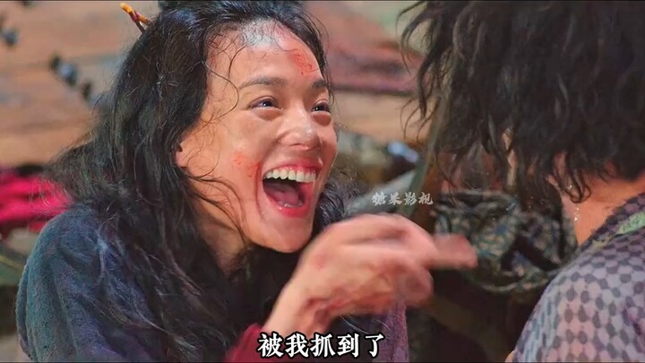 رغم أن المخرج ستار لم يشارك في هذا الفيلم، إلا أنه أبدع في إبراز أسلوبه العبثي بشكل مذهل، مع مستوى ف