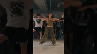 pretty pretty savage🖤 #dana #choreography