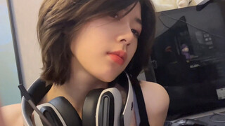 Be your e-sports girl | Hello, log in