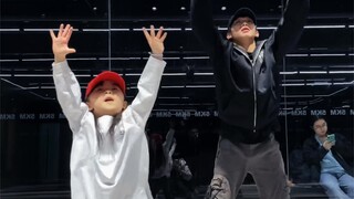 小悠悠太裤辣..很有感觉