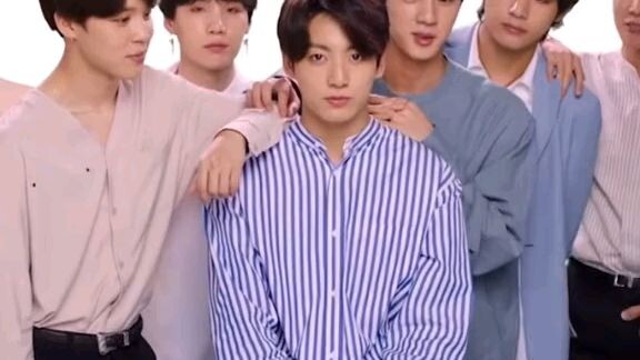 BTS try not to smile..😆