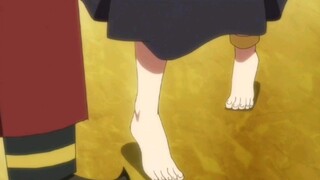 You have a perverted subordinate who doesn't wear shoes, and you're still not satisfied?