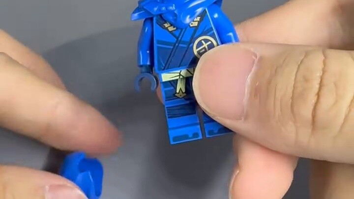 Did you collect over half of the Ninjago costumes from season 11 just by buying the magazine? Not ev