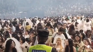 穿着婚纱去tfboys演唱会，真的太幸福了
