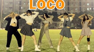 【LOCO】พิธีสำเร็จการศึกษา: การไปร่วมชั้นเรียนกับเพื่อนร่วมชั้นเรียนในการกระโดดครั้งสุดท้ายบนสนามหญ้าข