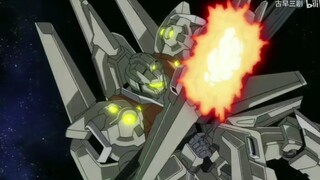 【机动战士高达】“挡住了！但没完全挡住”~