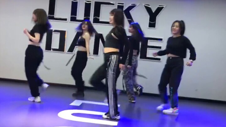 [How much can dancing change in a year and a half] Some records of the learning stage!