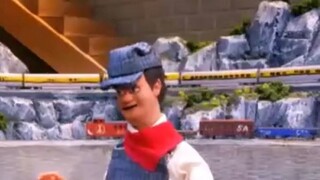 【Robot Chicken】Quạt tàu đơn dành cho người lớn