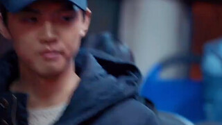 #漫长的告别 公交车车上的连环凶手，专挑漂亮的女大学生下手