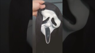Weird Ghostface mask #mask #scream #ghostface #weird #old #viral #creepy #cosplay #how #2023 #shorts