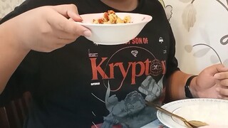 ASMR กินข้าวไก่ป๊อปเคเอฟซีเผ็ดเกาหลีกับต้มยำไก่กับทะเล น้อยๆทุกคนนะครับ : Mukbang มุกบัง PJ Phubadin