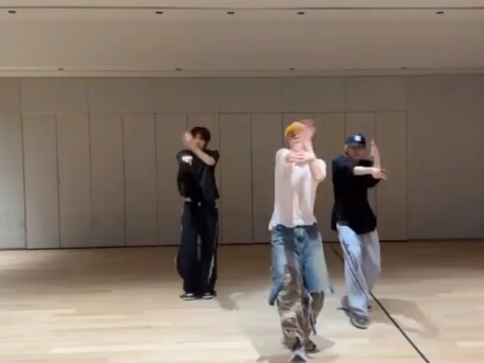 TWS members perform a dance break to the “Focus” cover!