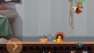 Tom and Jerry Mobile Game: The King’s Second War Banner is limited and you will know after reading i