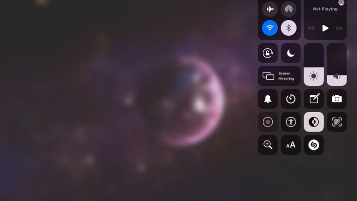 Just a random planet dying :v