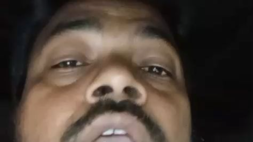 চোখ টা এতো পোড়ায় কেন, ও পোড়া চোখ সমুদ্রে যাও