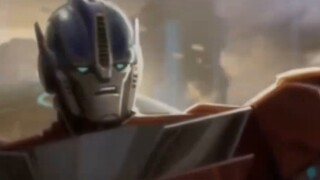 Megatron adalah Autobot? Optimus Prime adalah Decepticon?