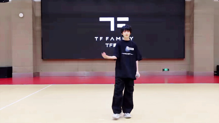 "يانغ بوين" هو شخص جيد إذا كان على استعداد لقضاء بعض الوقت مع معجبيه