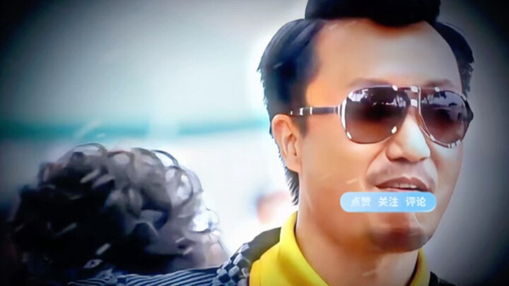 Give him 40 yuan and tell him to call me "handsome guy."