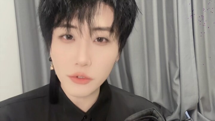 Acara cosplay sekarang kasih barang gratis yang serem banget nih!