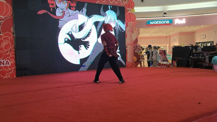 A sneak peek at the fastest choreography for Pinocchio’s new song at the trade show!!