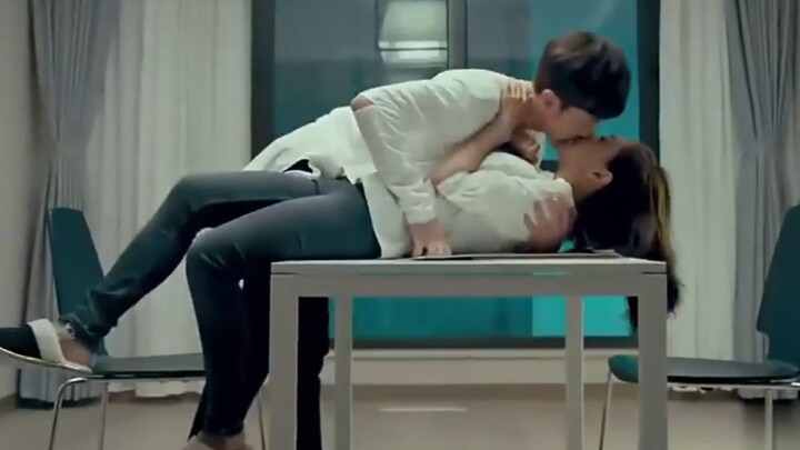 警花也抵不过这种勾搭吧,高甜来袭