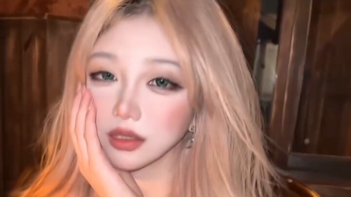 Video tóm tắt